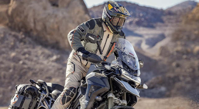 Zubehör & Bekleidung für den Adventure und Straßenbereich Adventure / Straße